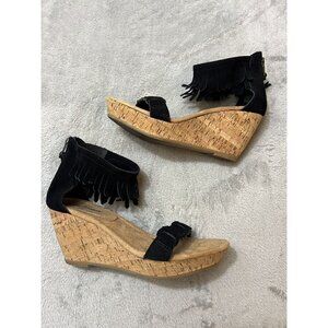 Minnetonka Womens Ashley Wedge Sandal Size 7 Black Suede Leather Fringe
